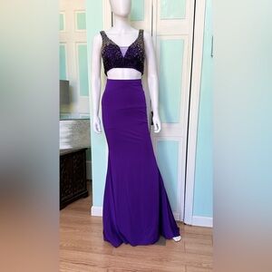 Size 0 Purple Fitted Prom 2 piece Dress Mermaid Gown Stretch Skirt Stoned bodice